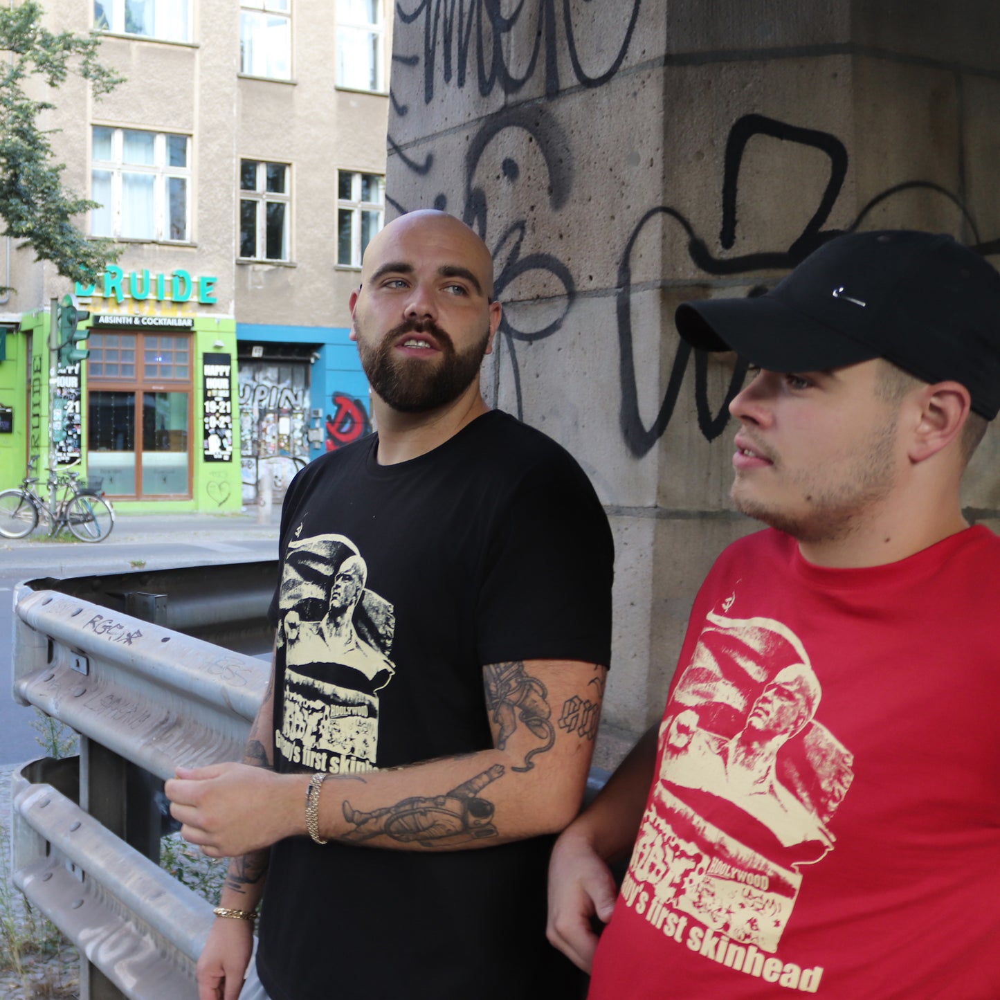 HOOLYWOOD T-Shirt FIRST SKINHEAED kurzarm Siebdruck Made in Germany (blutrot - red)