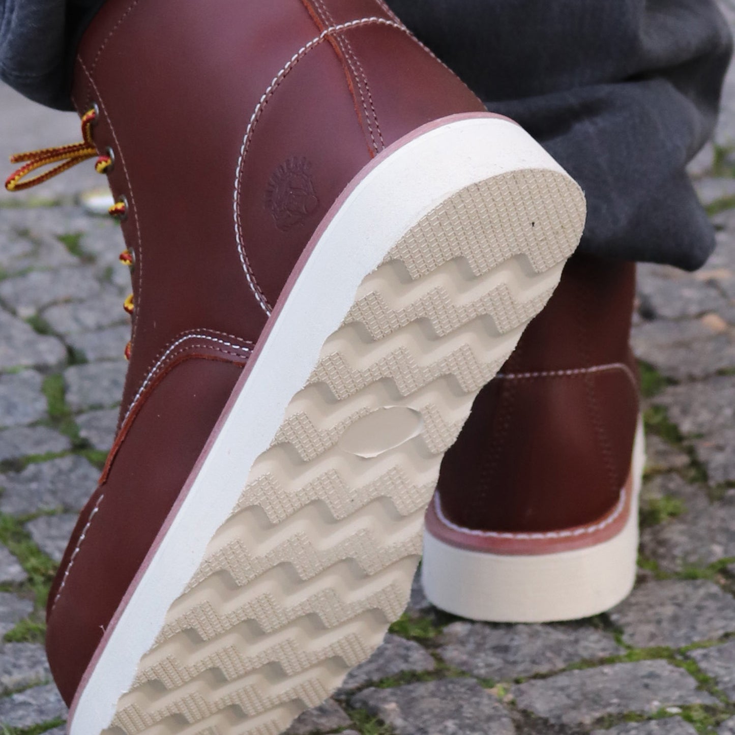 GRINDERS "Mokassin" Boots, Stiefel mit Stahlkappe, Arbeitssicherheitsstiefel (brown - braun)