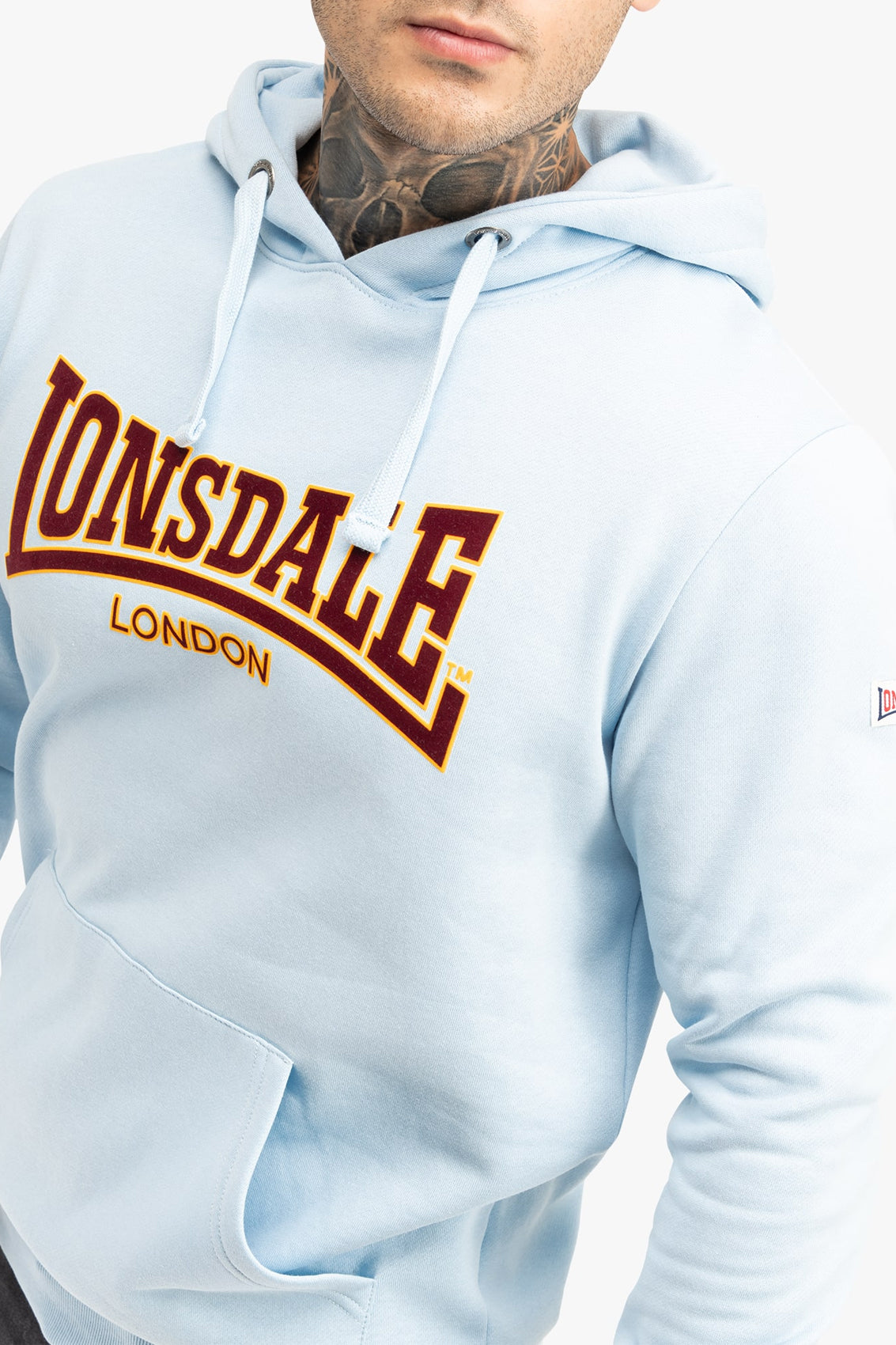 LONSDALE London Hoodie Kapuzensweatshirt mit klassischem zweifarbigem Flockdruck  (hellblau - sky)