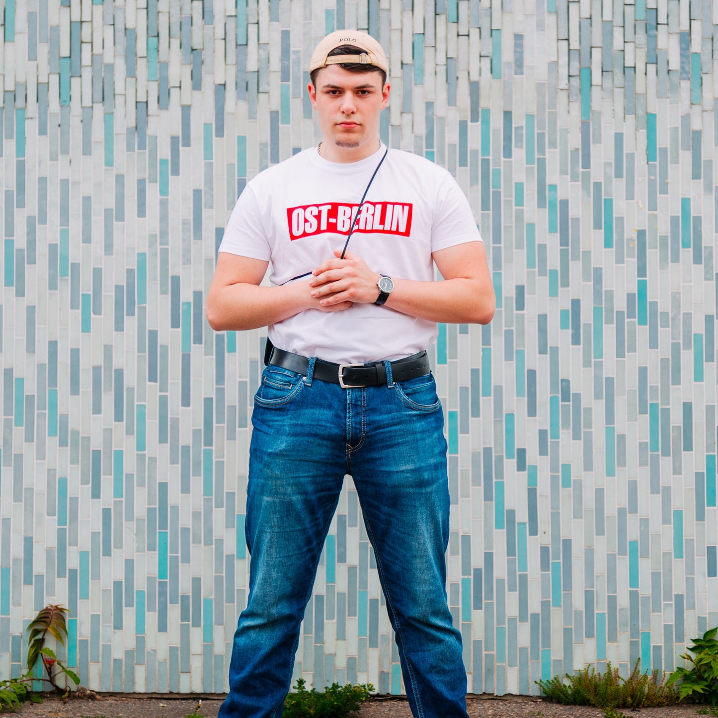 "NA WAT DENN?" OST-BERLIN T-Shirt limited Edition manufactured by HOOLYWOOD Siebdruck Made in Germany (weiss - white)