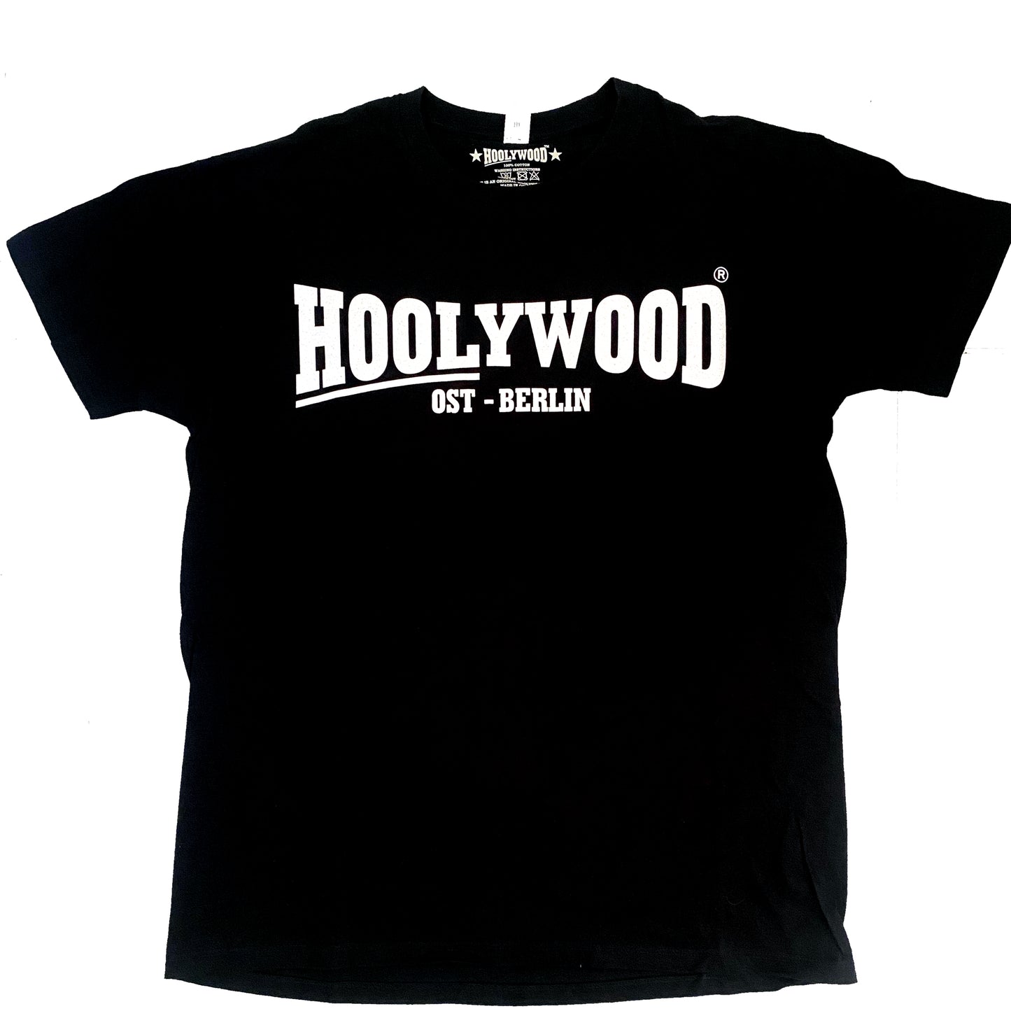 HOOLYWOOD - KRIEG DEN PALÄSTEN - unsere neue Serie von streng limitierten T-Shirts/Nickis mit großem HOOLYWOOD Brustdruck und städtebezogenen Rückendruck (schwarz/black)