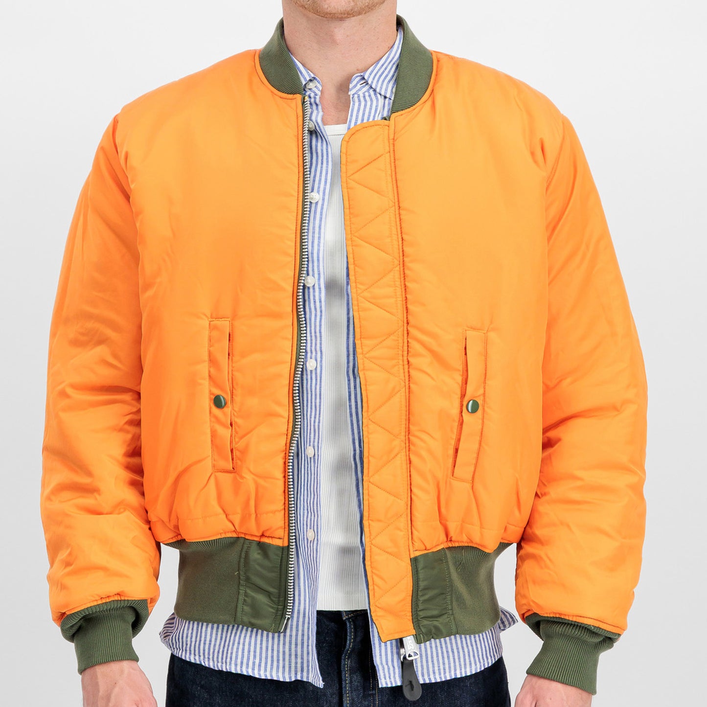 ALPHA IND. Bomberjacket, Fliegerjacke (sage green - olive grün)