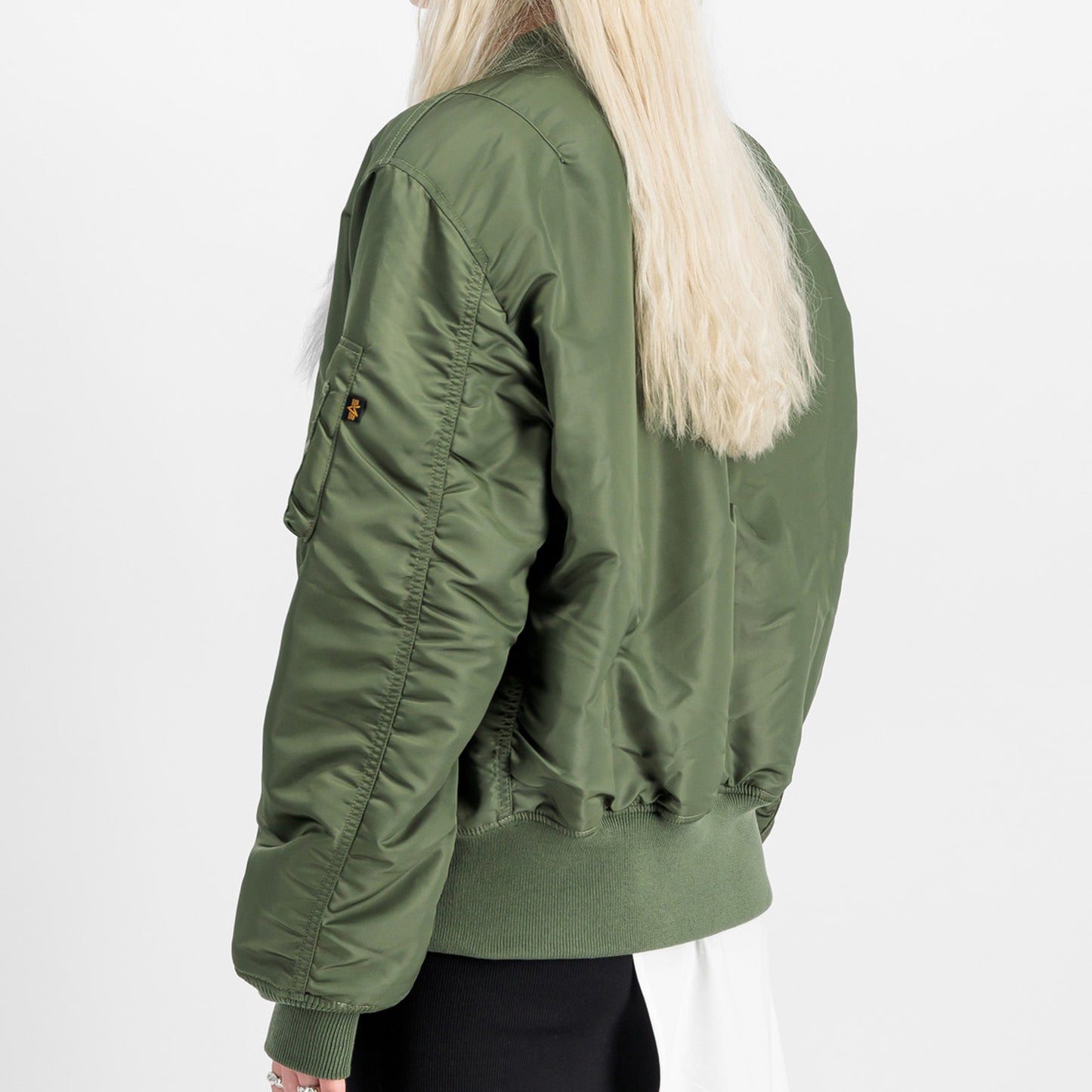 ALPHA IND. Bomberjacket, Fliegerjacke (sage green - olive grün)