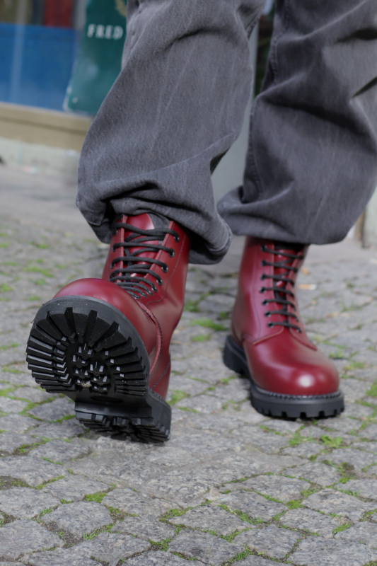 GRINDERS Cedric 8 Loch Derby Boots Stiefel mit Comando Sohle (weinrot - red)