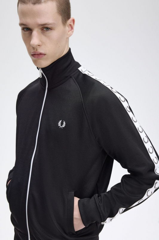 FRED PERRY Trainingsjacke - Track Jacket - Sportband mit Lorbeerkranz am Ärmel (schwarz - black)